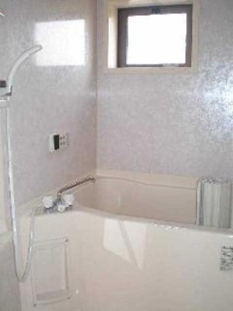 バス・シャワールーム　浴室（追い焚付）