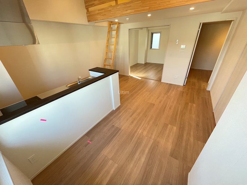 居室・リビング　403号はロフト無し