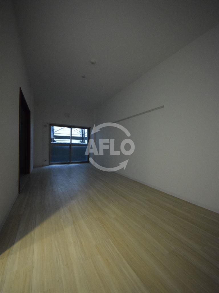 居室・リビング　ルボワ天満橋　リビング