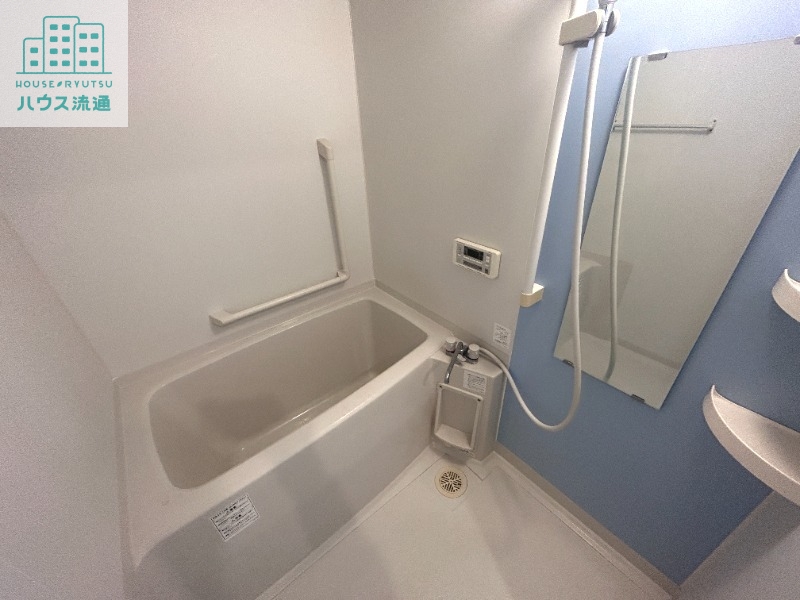 バス・シャワールーム　※写真は別号室