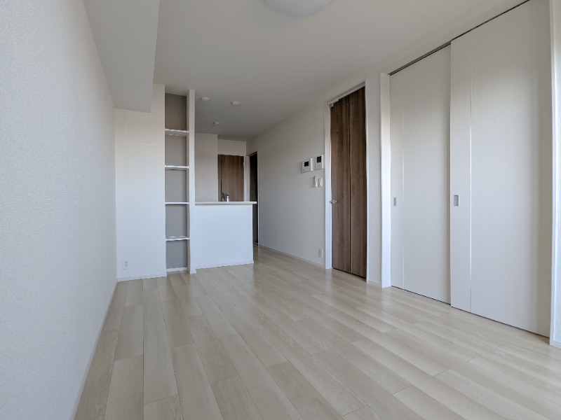 居室・リビング　図面と現状に相違がある場合には現状を優先