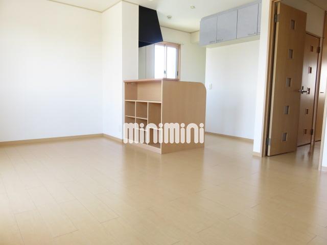 居室・リビング　広々としたお部屋です