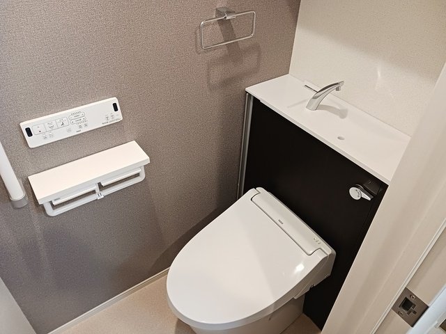 トイレ　トイレもきれいです