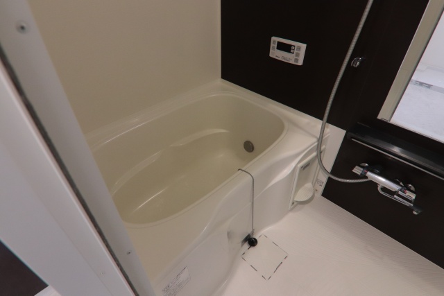 バス・シャワールーム　※別室の参考写真の為、現況優先です。