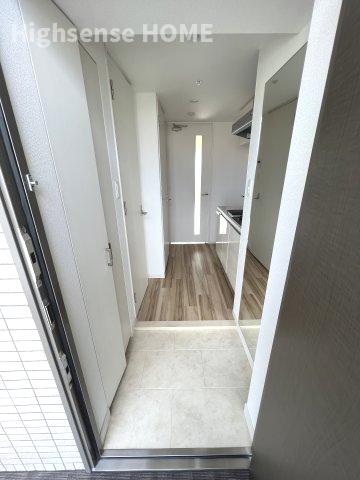 玄関　収納もある玄関です