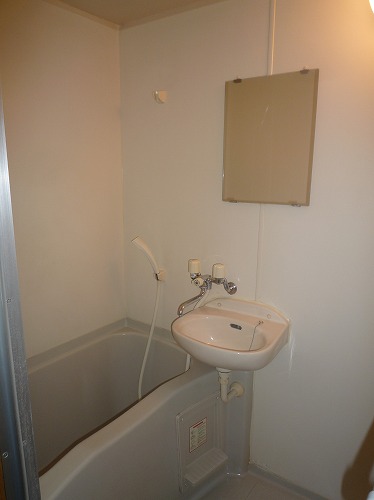 バス・シャワールーム　写真はイメージになります。現況優先になります。