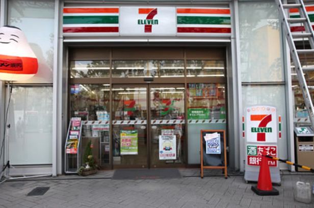 コンビニ　セブンイレブン東武曳舟駅前店（コンビニ）まで451m