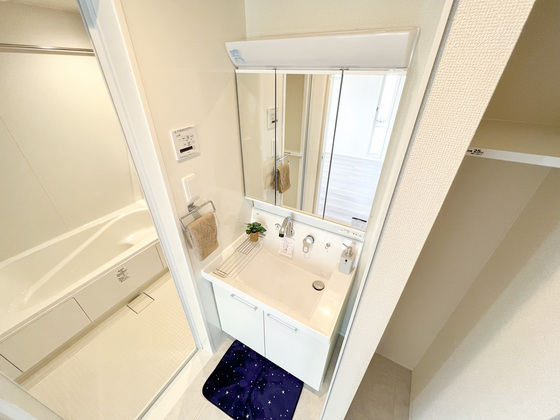 洗面設備　※別部屋の写真です