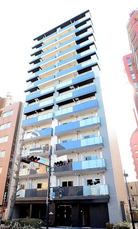 建物外観　重厚感の外観です。