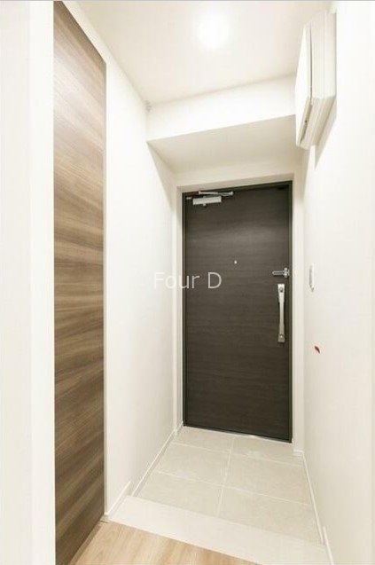 玄関　《見学予約受付中》