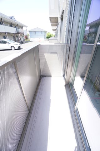 バルコニー　※建設中の写真です。