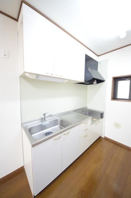 キッチン　★お部屋探しは株式会社タウンハウジング東京まで★