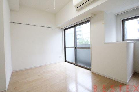 居室・リビング　※同タイプ・別部屋の参考写真です。