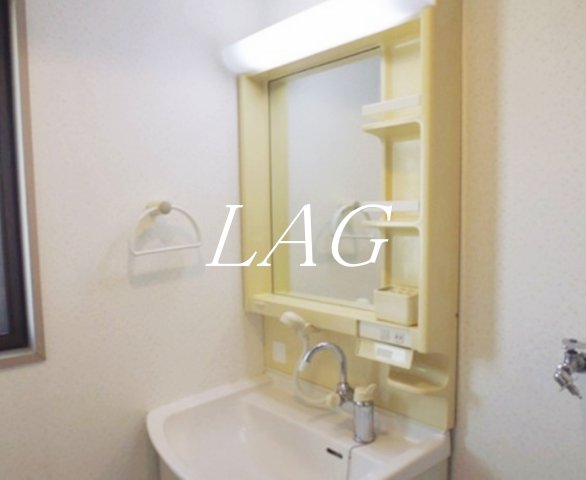 洗面設備　洗面台です。