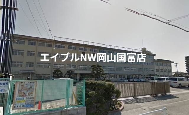 小学校　岡山市立幡多小学校（小学校）まで271m
