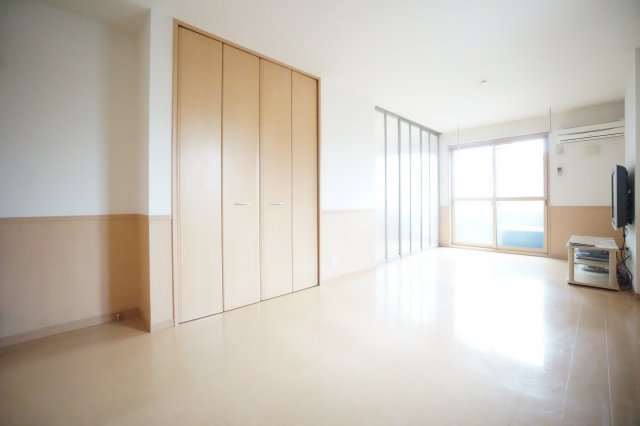 居室・リビング　※同物件、同タイプのお部屋です