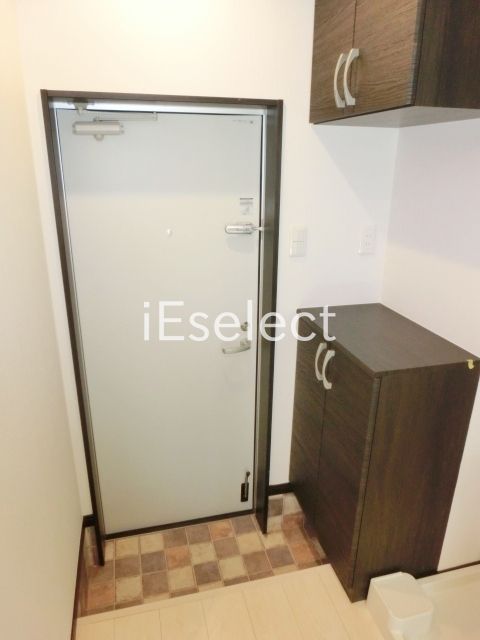 玄関　シューズボックス付きの玄関