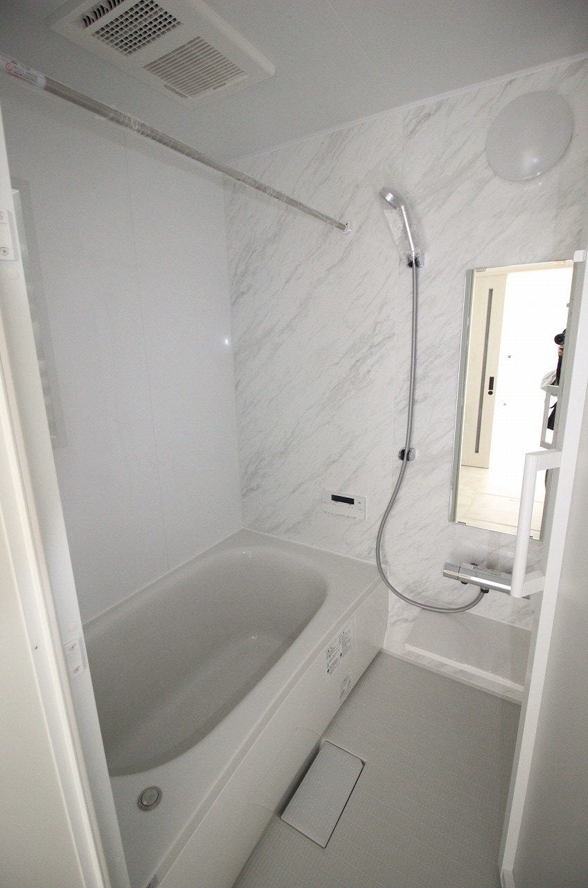 バス・シャワールーム