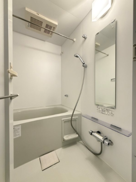 バス・シャワールーム　風呂