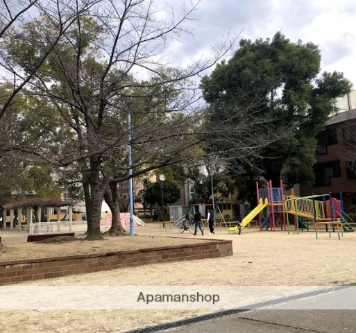 公園　玉津公園（公園）まで230m