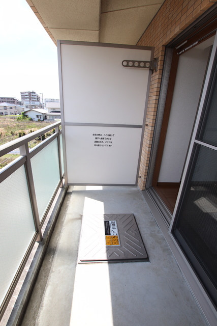 バルコニー　バルコニー