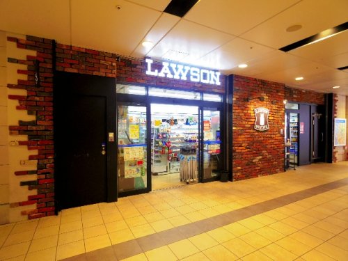 コンビニ　ローソン 新静岡セノバ店（コンビニ）まで271m