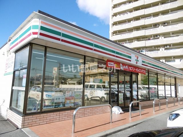 コンビニ　セブンイレブン 常滑北条2丁目店（コンビニ）まで1034m