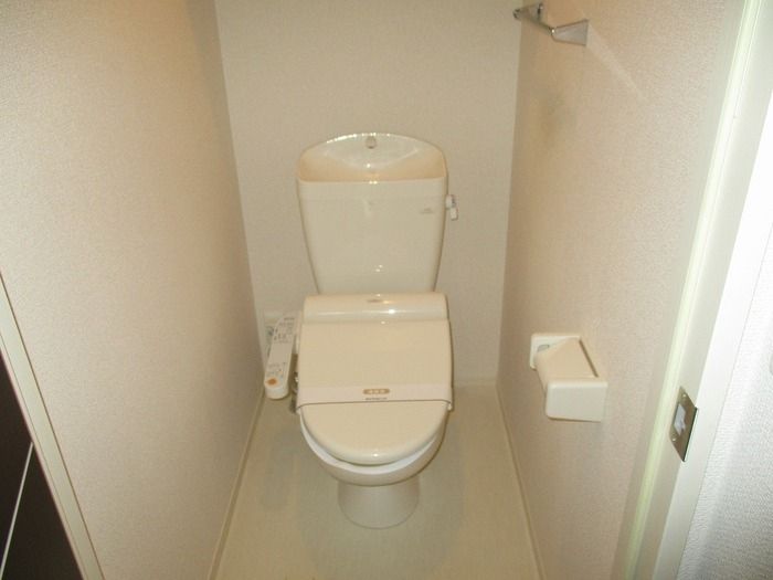 トイレ　お問合せはタウンハウジングまで！※現地待合わせ相談可能