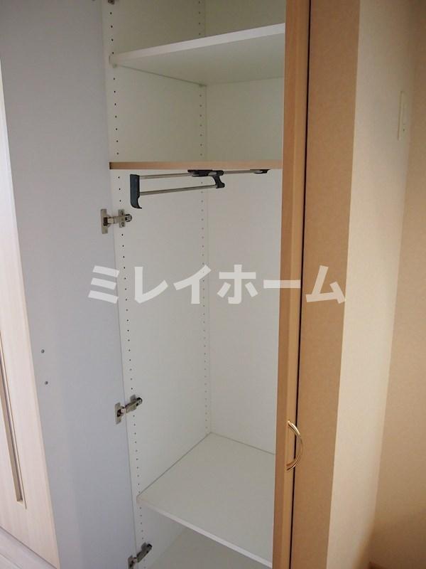 収納　同建物内、別のお部屋の参考写真になります。