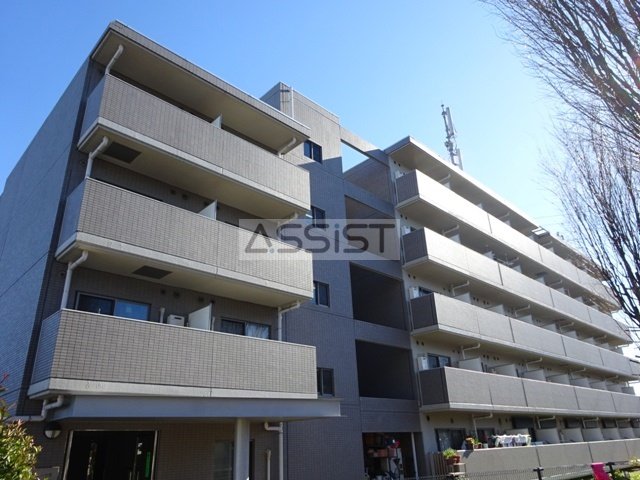 建物外観　内見可能です♪