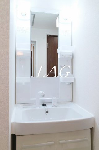 洗面設備　洗面台です。