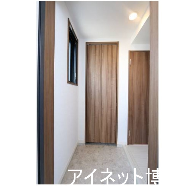 玄関　清潔感のある玄関です
