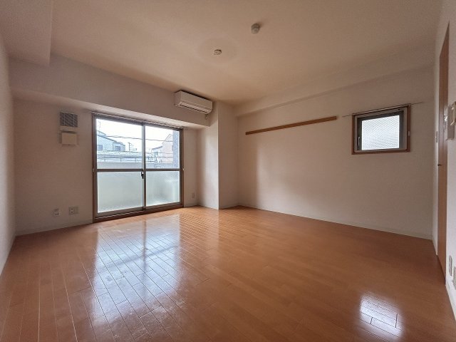 居室・リビング　使いやすい居間です