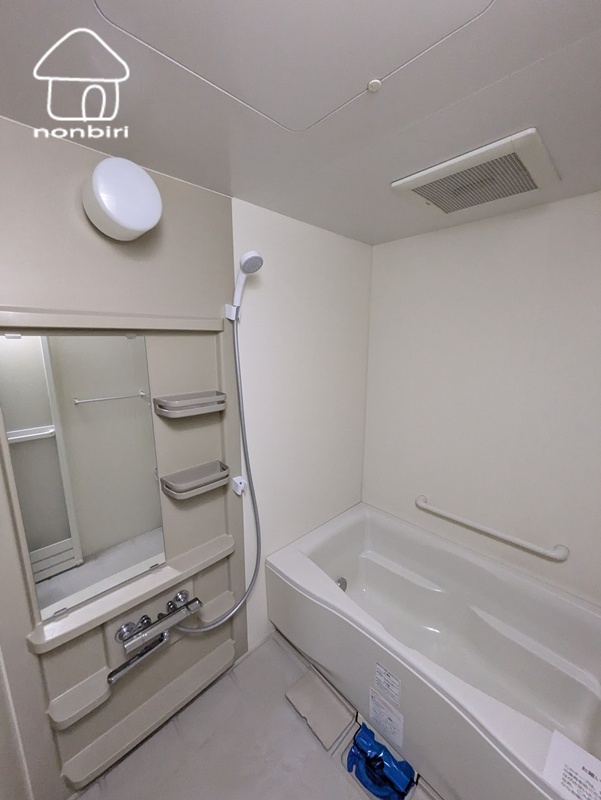 バス・シャワールーム　ゆったりとつかれそうな浴槽です