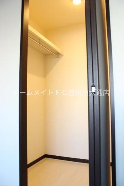 収納　クローゼット