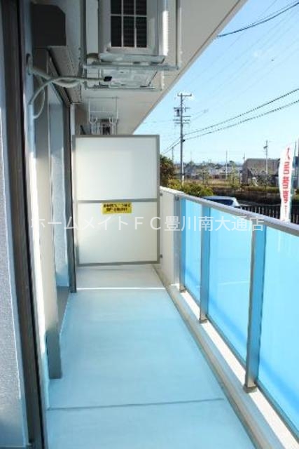 バルコニー　ベランダ