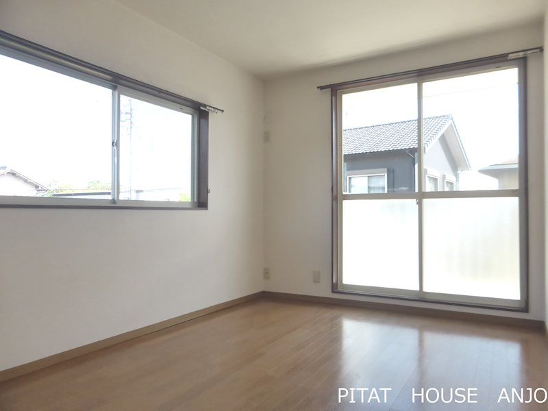 居室・リビング　参考写真２０１