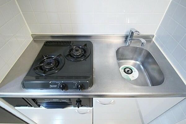 キッチン　※他のお部屋のお写真です。