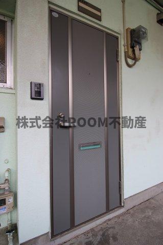 玄関　落ち着いた玄関です