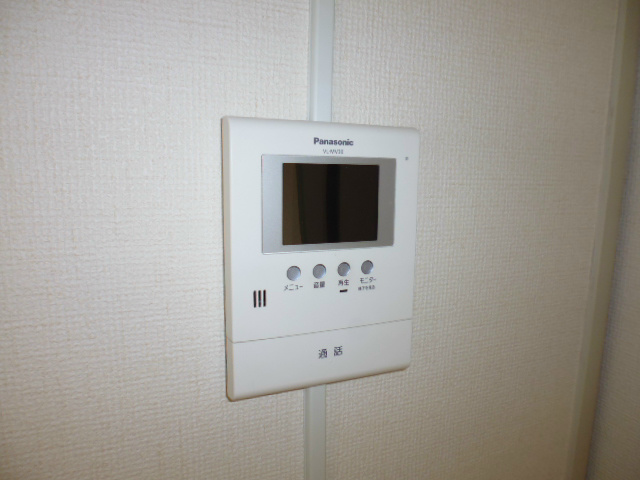 セキュリティ　訪問者を確認できるTVインターホンで安心です。