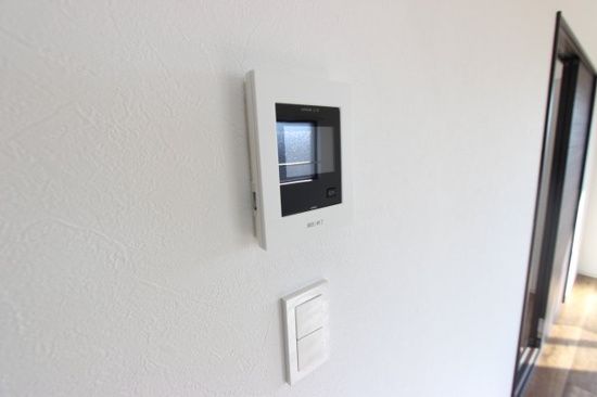 セキュリティ　モニター付きインターホン