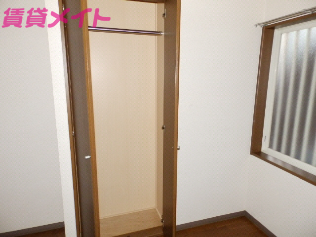 その他設備　同建物別部屋写真です