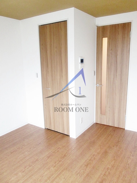 居室・リビング　洋室のお部屋です。