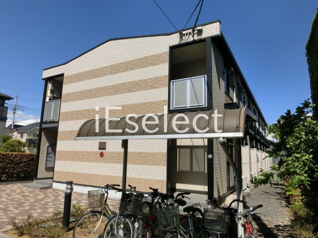 建物外観　家具家電付きのアパートです。