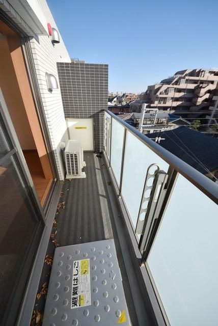 バルコニー　※他部屋参考画像