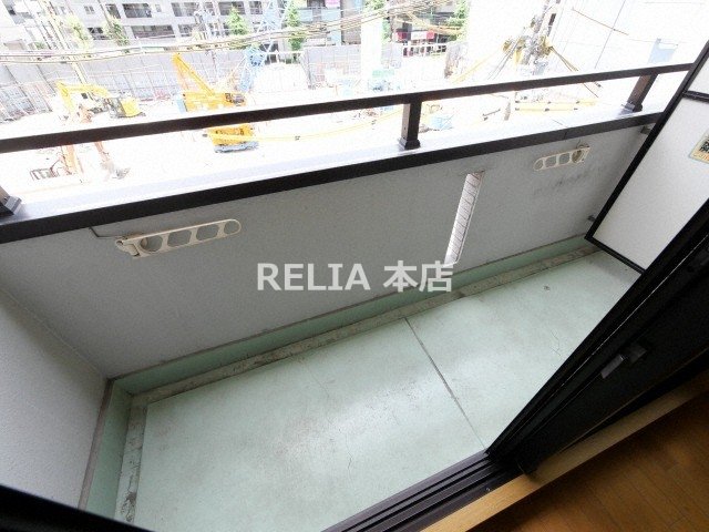 バルコニー　★ ★ 口コミ２００件以上　評価４.９のお店 ★ ★