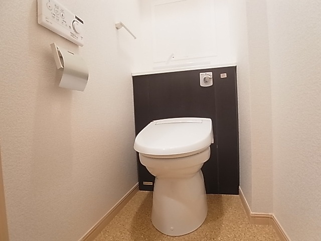 トイレ　同型施工物件写真