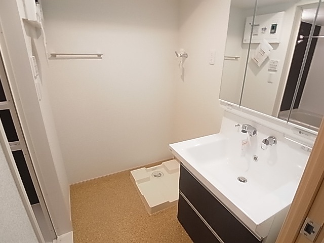 洗面設備　同型施工物件写真