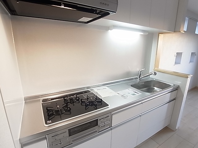 キッチン　同型施工物件写真