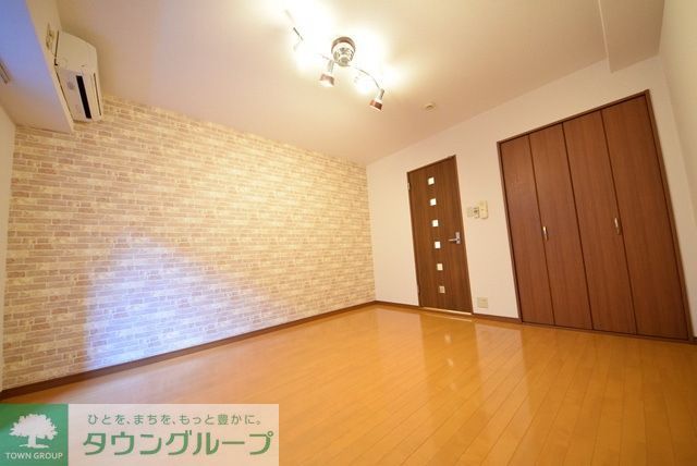 居室・リビング　お問合せはタウンハウジングまで！※現地待合わせ相談可能
